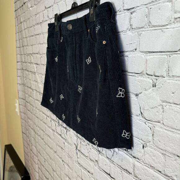 PacSun Mini‎ Skirt Corduroy Butterflies Size Small/28 - Picture 4 of 7